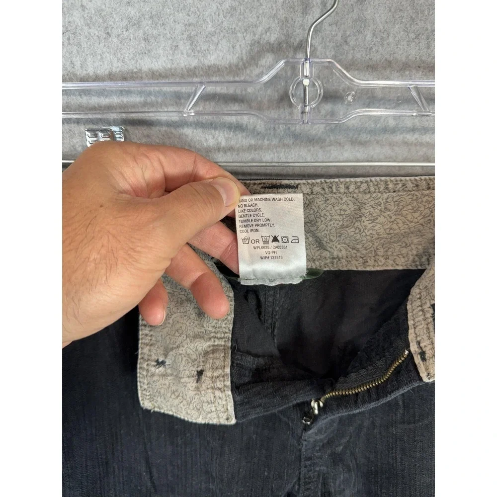 Woolrich Pants Womens 14 Black Corduroy Cargo Pocket Stretch Casual Button Fly